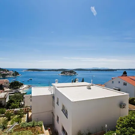 Rino Apartamento