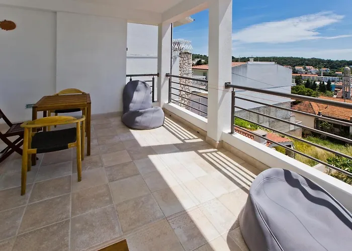 Rino 公寓 赫瓦尔